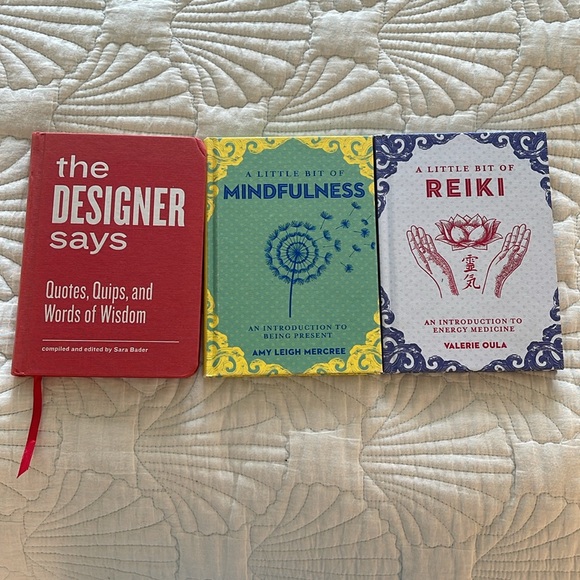 Set of Three Inspirational Books - Picture 1 of 5